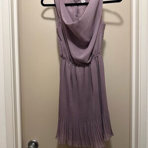 Elegant Lavender Sleeveless Dress